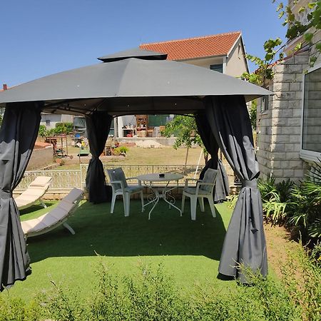 Apartments Milka Водице Екстериор снимка