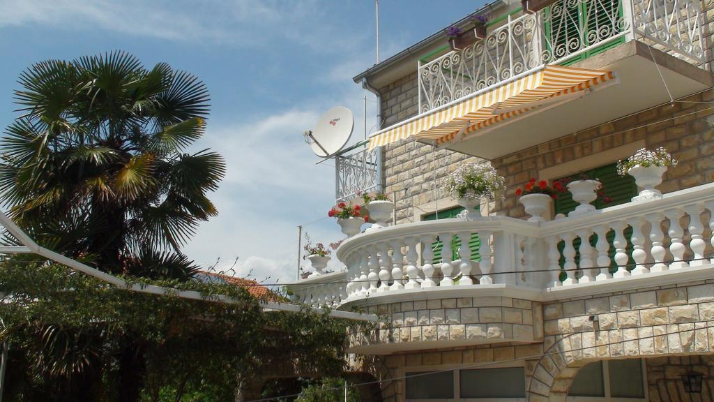 Apartments Milka Водице Екстериор снимка