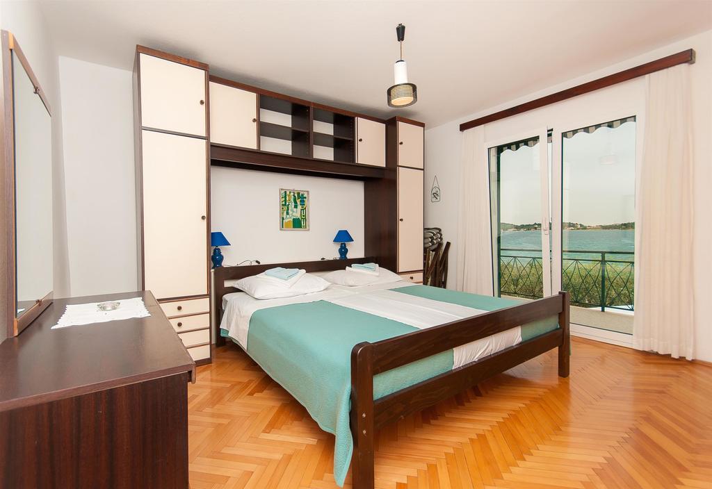 Apartments Milka Водице Екстериор снимка