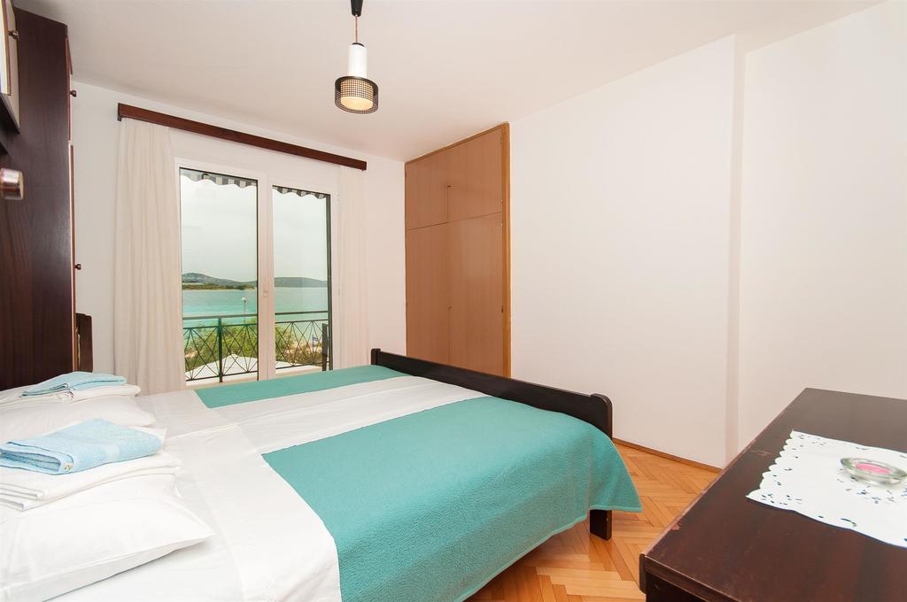 Apartments Milka Водице Екстериор снимка