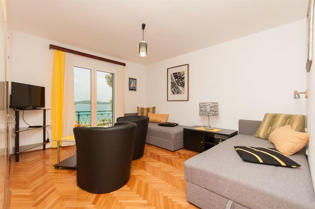 Apartments Milka Водице Екстериор снимка