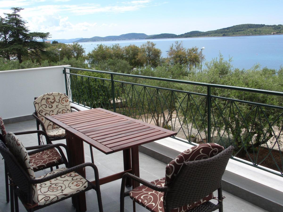 Apartments Milka Водице Екстериор снимка
